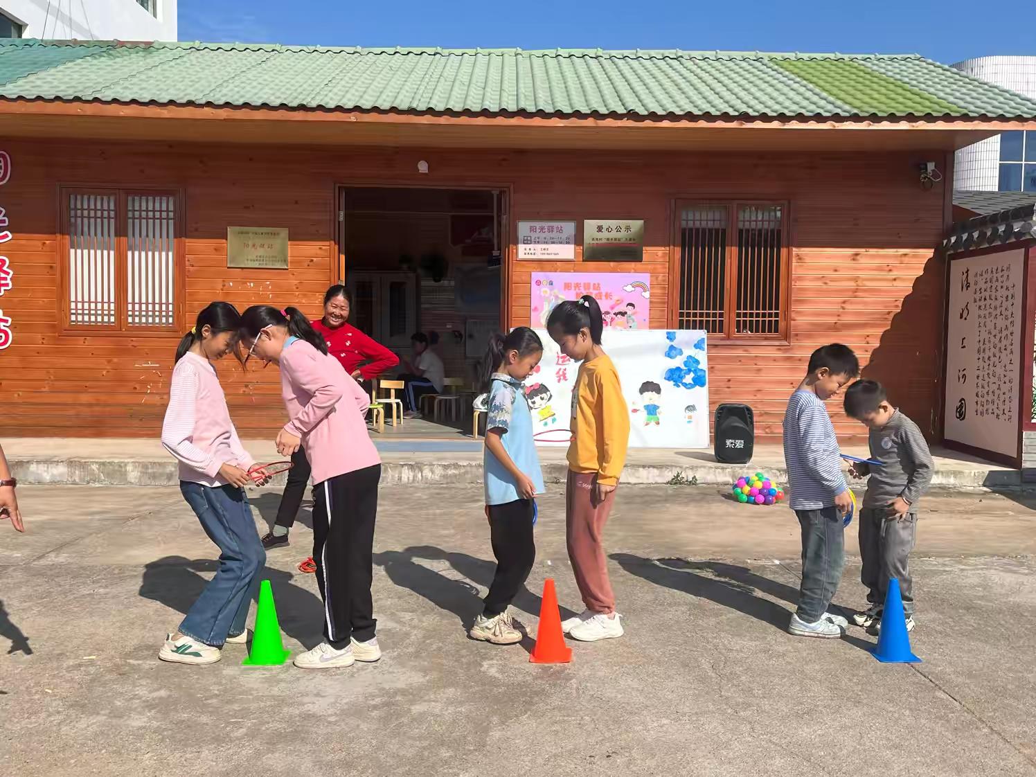 泰和县螺溪镇西岗村阳光驿站开展“燃冬运动   ‘童’样精彩”冬季亲子趣味运动会活动-江西省家庭教育学会